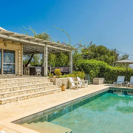 Villa Mounda *