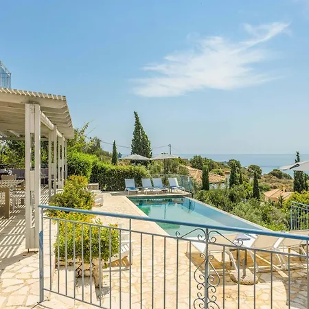 Mounda Villa *